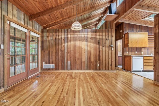 7304 Sunrise Road, Chapel Hill, NC 27514
