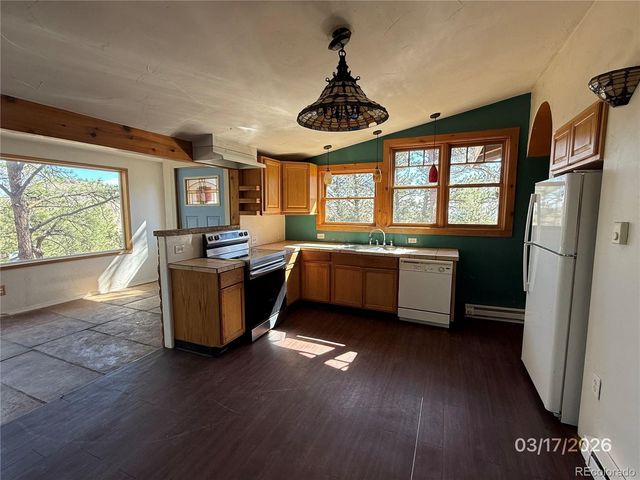 433 Gunn Avenue, Berthoud, CO 80513