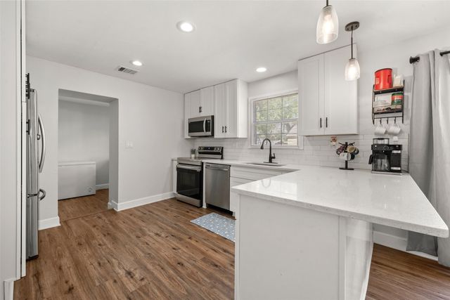 1204 Maxfield Street, Waco, TX 76705