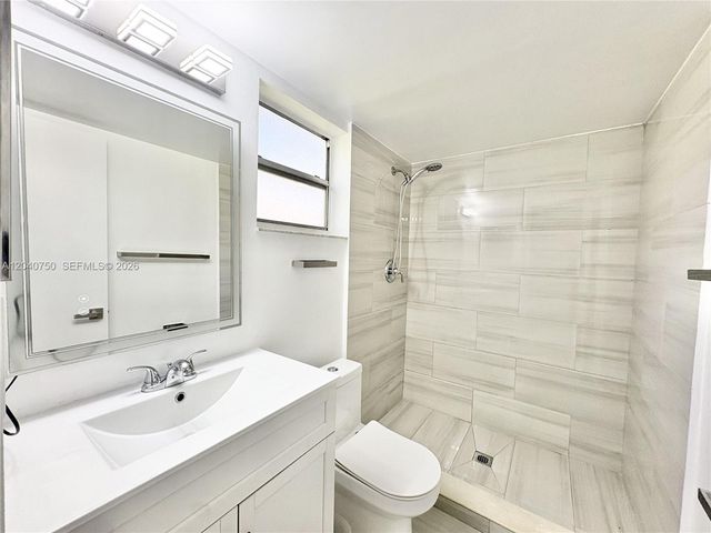 104 Gardens Drive 103, Pompano Beach, FL 33069