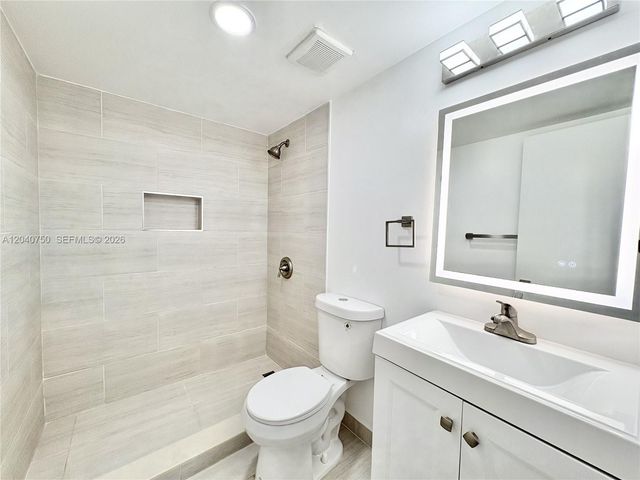 104 Gardens Drive 103, Pompano Beach, FL 33069