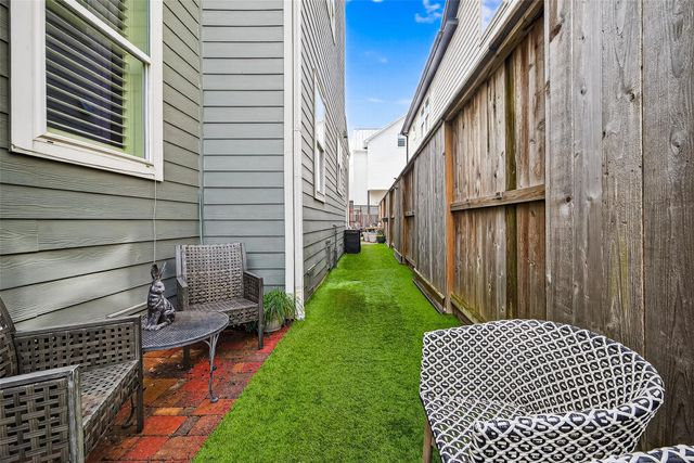 8729 Oak Kolbe Lane, Houston, TX 77080