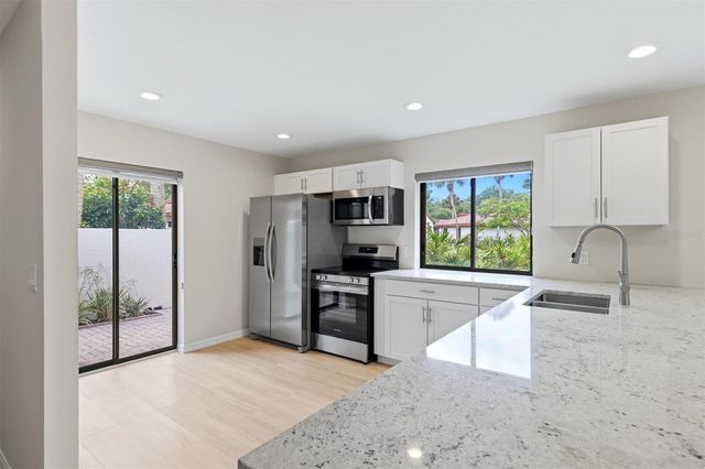 6403 PELICAN DRIVE, Bradenton, FL 34210