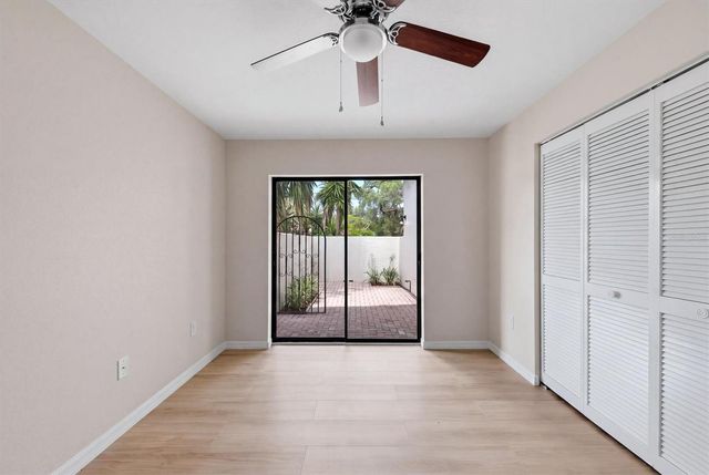 6403 PELICAN DRIVE, Bradenton, FL 34210