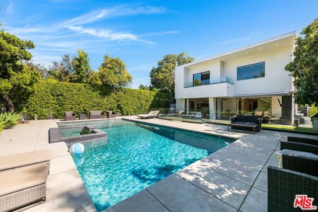 5101 Rubio Avenue, Encino (los Angeles), CA 91436