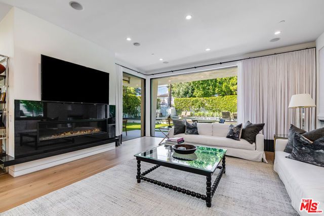 5101 Rubio Avenue, Encino (los Angeles), CA 91436