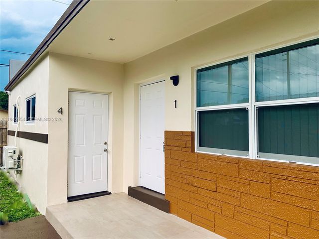 609 NW 2nd Ave 4, Hallandale Beach, FL 33009