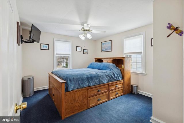 2718 HAWTHORNE RD, Glenside, PA 19038