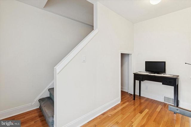 2718 HAWTHORNE RD, Glenside, PA 19038