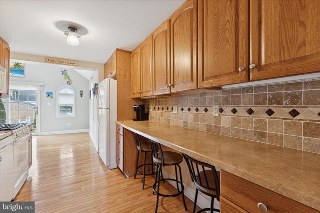 2718 HAWTHORNE RD, Glenside, PA 19038