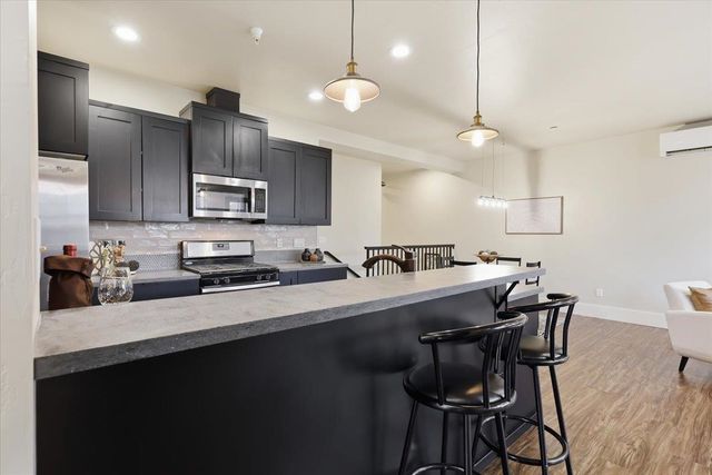 24493 E Pinnacle Ct, Liberty Lake, WA 99019