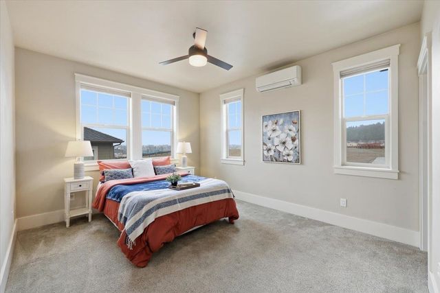 24493 E Pinnacle Ct, Liberty Lake, WA 99019
