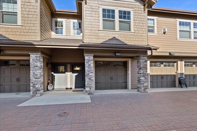 24493 E Pinnacle Ct, Liberty Lake, WA 99019