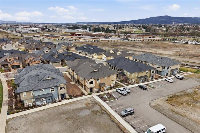 24493 E Pinnacle Ct, Liberty Lake, WA 99019