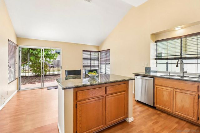 14104 Stoney Gate, San Diego, CA 92128