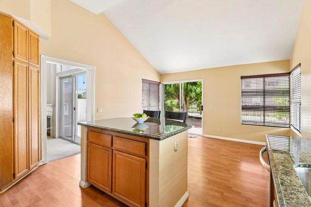 14104 Stoney Gate, San Diego, CA 92128