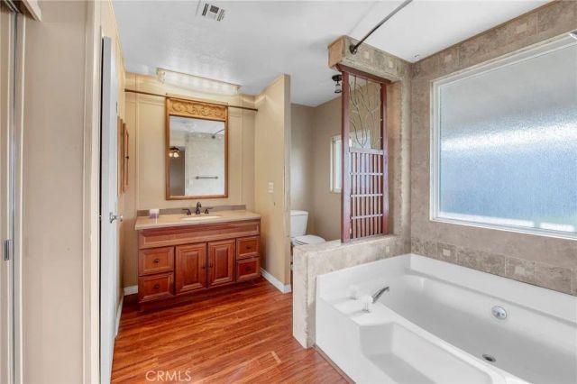 2260 Lake Forest, La Habra, CA 90631