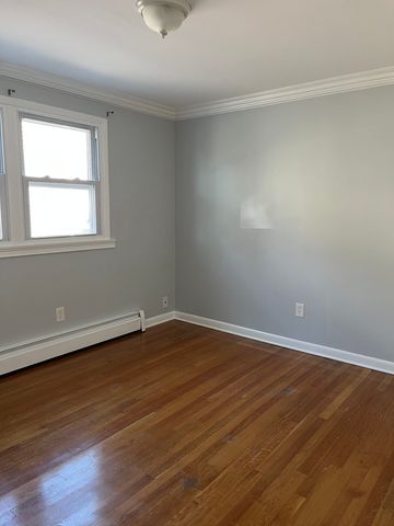 265 Sylvan Street, Bridgeport, CT 06606