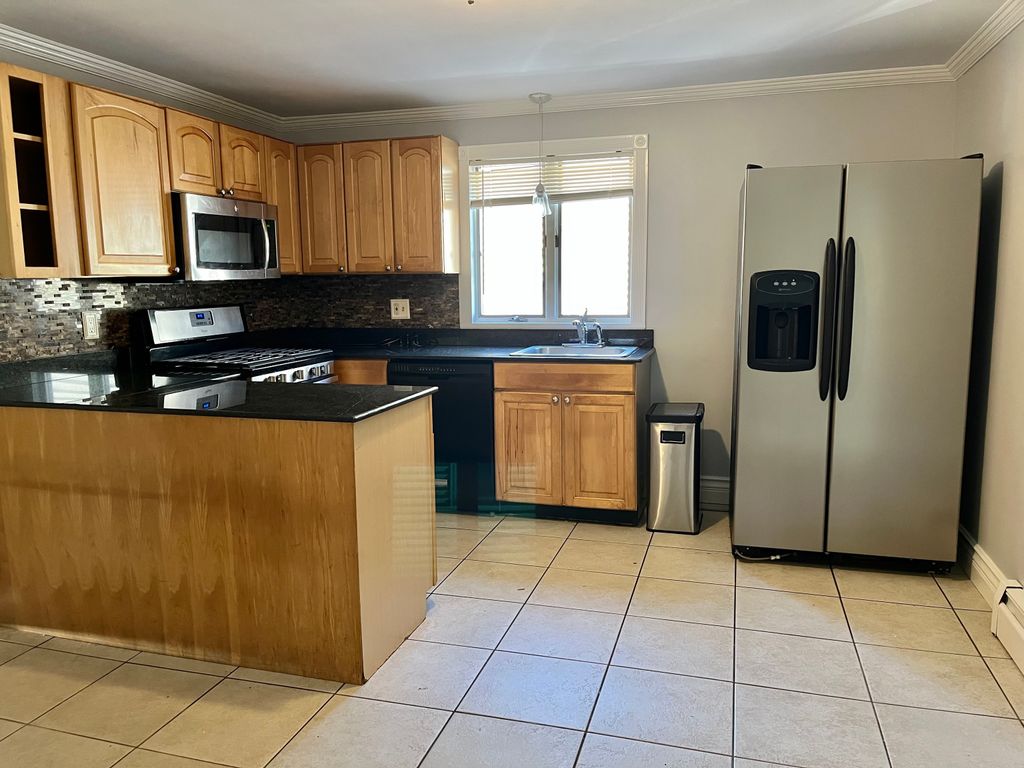 265 Sylvan Street, Bridgeport, CT 06606