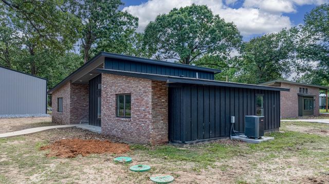 32445 Oxford Drive, Afton, OK 74331