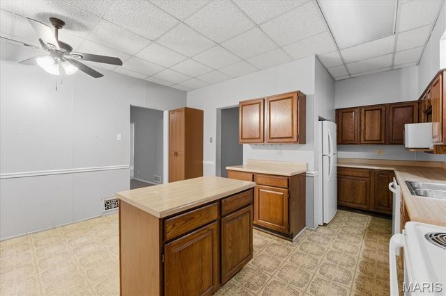 107 Wabash Avenue, Belleville, IL 62220