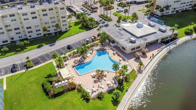 4700 COVE CIRCLE 107, St Petersburg, FL 33708