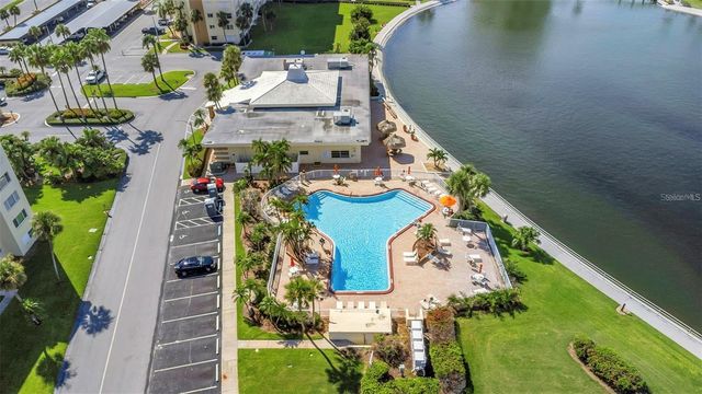 4700 COVE CIRCLE 107, St Petersburg, FL 33708