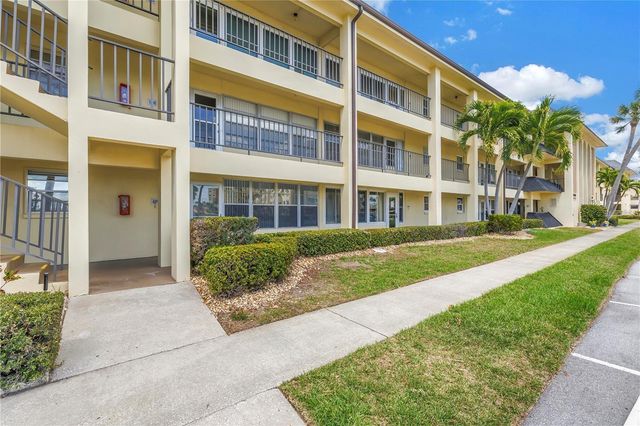 4700 COVE CIRCLE 107, St Petersburg, FL 33708