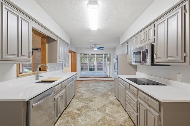 1029 Summerplace Lane, Southlake, TX 76092