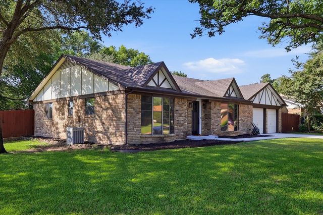 1029 Summerplace Lane, Southlake, TX 76092