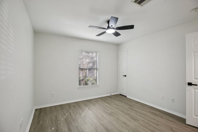 1705 Stuart Street, Houston, TX 77004
