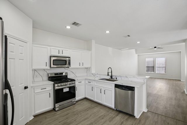 1705 Stuart Street, Houston, TX 77004