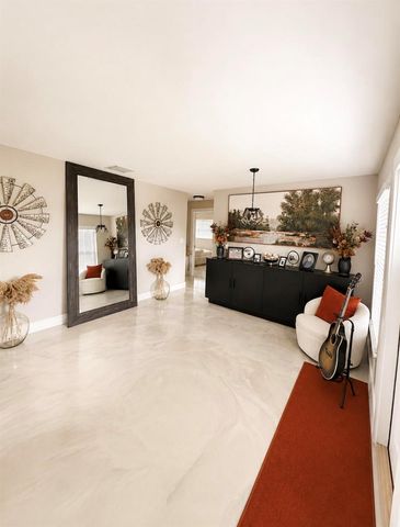 4245 NE SUNSET Drive, Jensen Beach, FL 34957