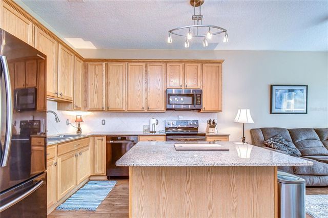 9328 STONE RIVER PLACE, Riverview, FL 33578