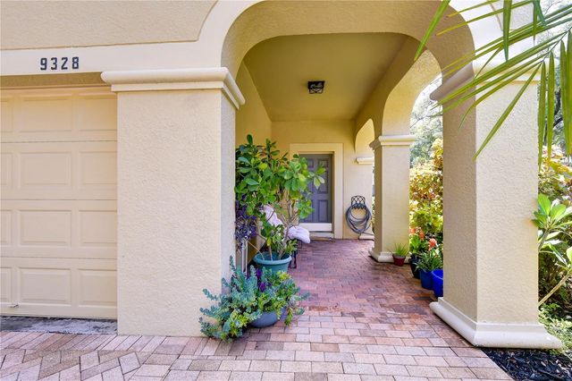 9328 STONE RIVER PLACE, Riverview, FL 33578