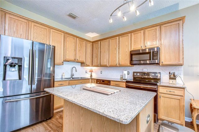 9328 STONE RIVER PLACE, Riverview, FL 33578