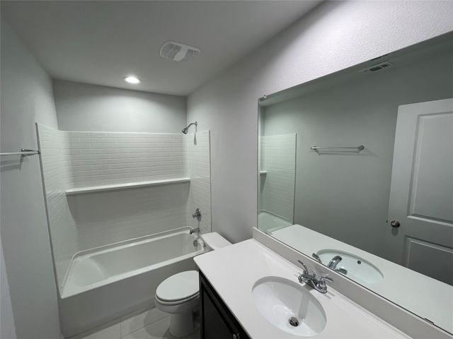 5752 Brookville Drive, Fort Worth, TX 76179