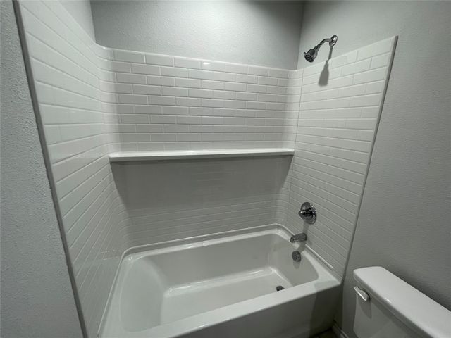 5752 Brookville Drive, Fort Worth, TX 76179