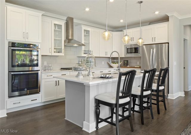 7818 Harley Hills Drive, North Royalton, OH 44039