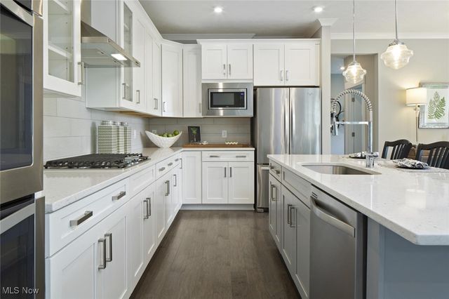 7818 Harley Hills Drive, North Royalton, OH 44039