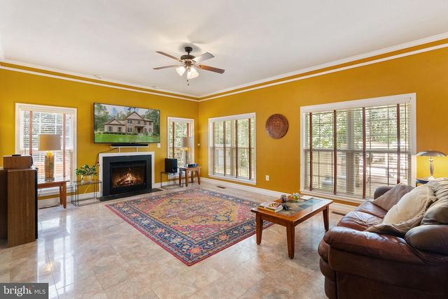 20503 TANAGER PL, Leesburg, VA 20175