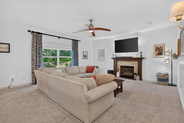 3362 Adele Lane, Bettendorf, IA 52722