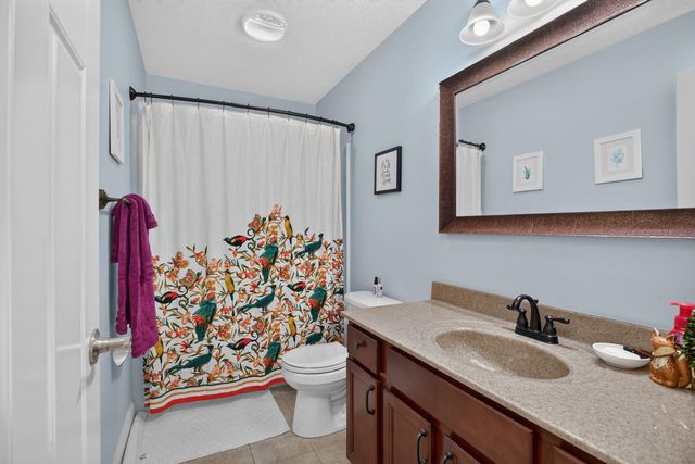 3362 Adele Lane, Bettendorf, IA 52722