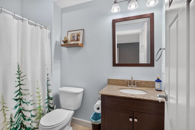 3362 Adele Lane, Bettendorf, IA 52722