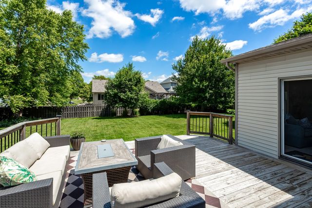 3362 Adele Lane, Bettendorf, IA 52722