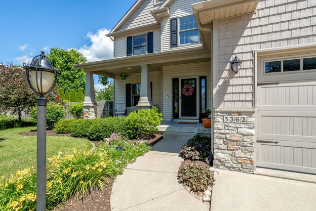 3362 Adele Lane, Bettendorf, IA 52722