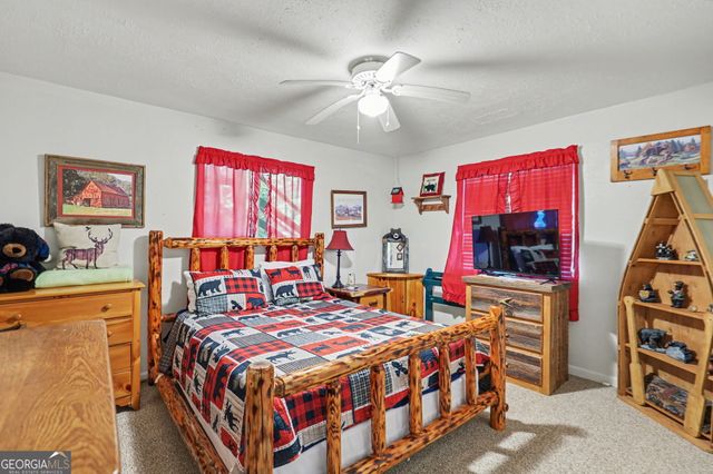 747 Screamer Drive, Clayton, GA 30525