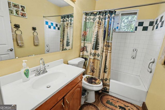 747 Screamer Drive, Clayton, GA 30525