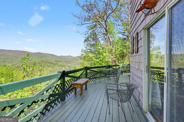 747 Screamer Drive, Clayton, GA 30525