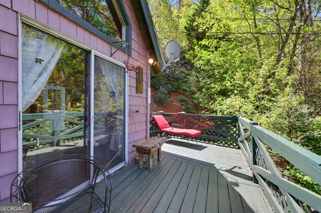 747 Screamer Drive, Clayton, GA 30525
